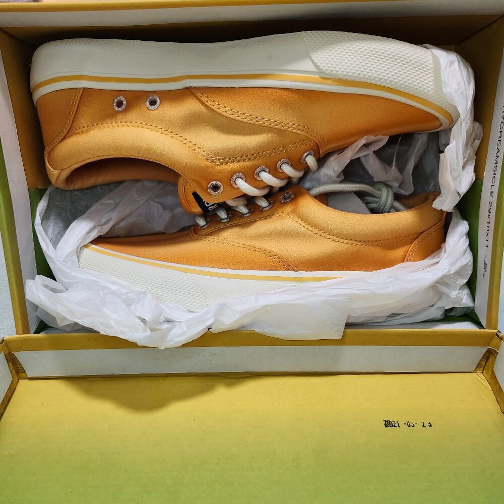 Sperry x Creamsicle Limited Edition NWT Striper CVO Sneaker, Laced, Size 6 M/8 W